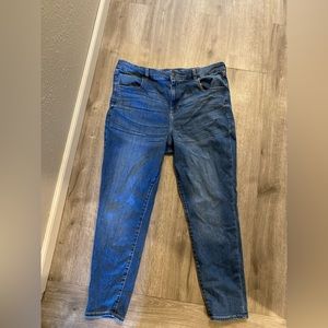 Womans American Eagle Jeans
